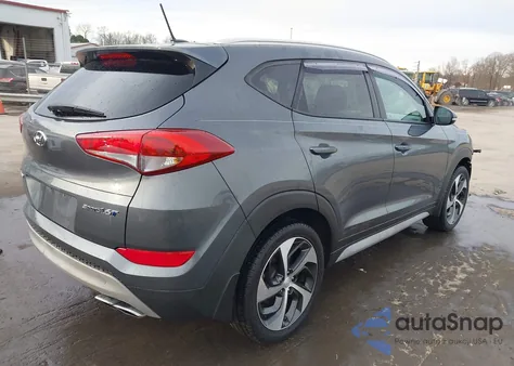 2017 Hyundai Tucson Sport z USA, uszkodzony, nr VIN KM8J33A24HU467225